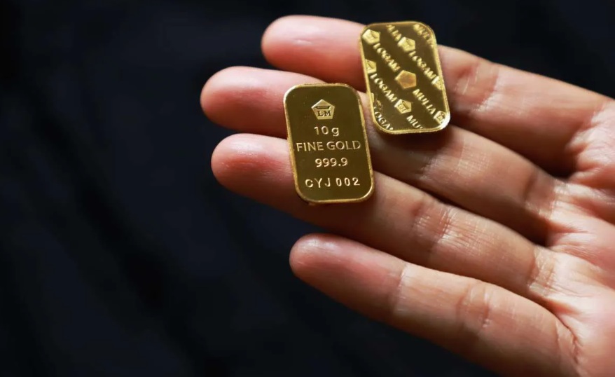 Keuntungan dan Kerugian Investasi Emas Dibanding Saham