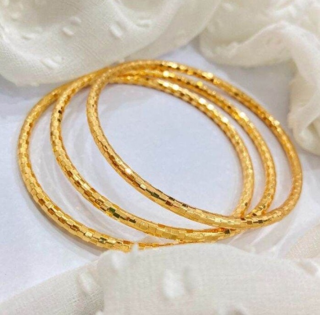 Gelang Emas Keroncong Ukir Mesin