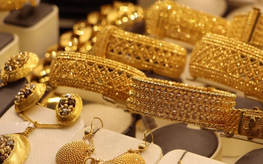 Waktu Terbaik untuk Membeli Emas: Strategi Dollar Cost Averaging